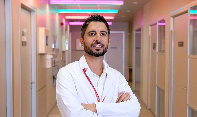 Kadınlar İlişkilerde Duygusal Emek Yükünü Tek Başına Taşıyor