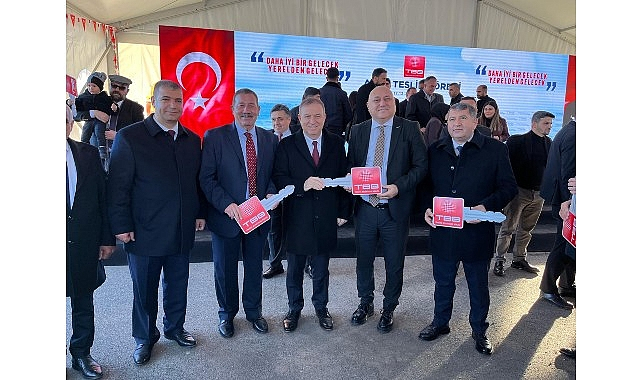 TBB'den Milas Belediyesi'ne Paletli Ekskavatör Hibesi