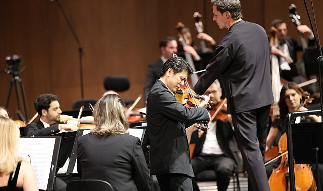 İDSO DenizBank Konserleri'nde İsmet İnönü'ye Müzikal Saygı