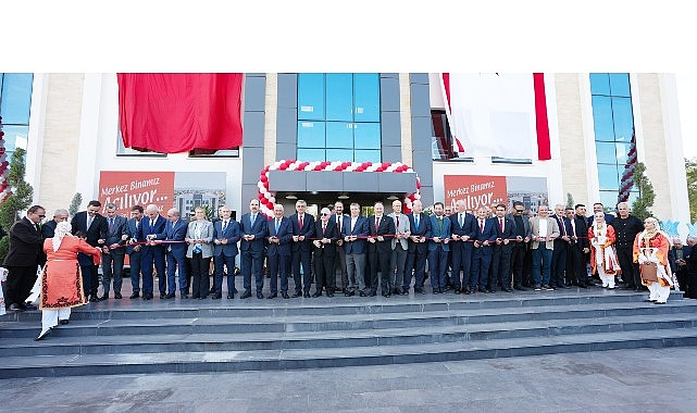 Başkan Altay, KKTC'de Güzelyurt Belediye Binası Açılışına Katıldı, TDBB İcra Kurulu Toplantısına Başkanlık Etti