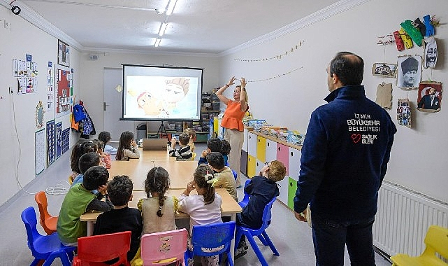 İzmir sağlıkta yerel yönetim modeliyle Türkiye'ye örnek oldu