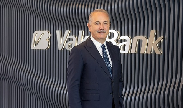 VakıfBank, Asya Altyapı Yatırım Bankası'ndan 10 Yıl Vadeli 300 Milyon Dolar Kredi Aldı
