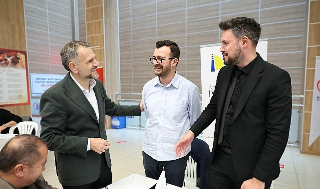 Bayrampaşa Belediyesi İstihdam Merkezi Kariyer Fuarıyla İş Fırsatlarını Artırıyor