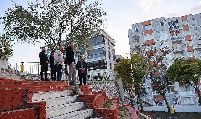 Buca'daki Merdivenli Park Yenileme Çalışmaları Tamamlandı