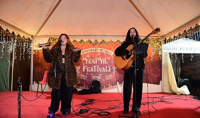 Osmangazi'de RednBlack Grubu Yeni Yıl Festivaline Renk Kattı