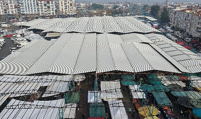 Manisa Perşembe Pazarı Modern Çatıyla Yenilendi