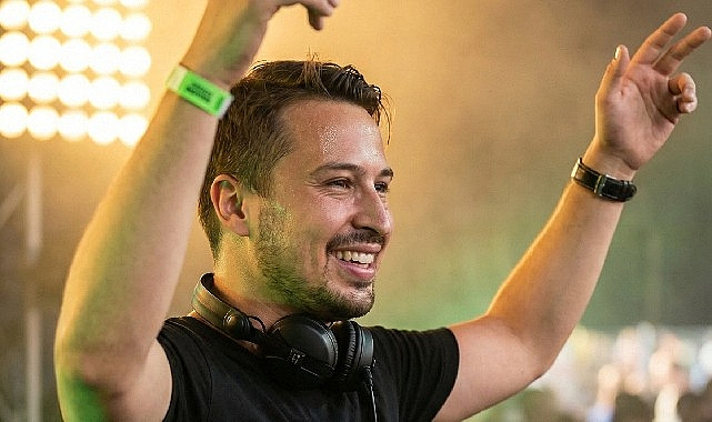 Mahmut Görgen'in Yılbaşına Özel 'Happy New Year 2026' Seti PowerApp'te Yayında