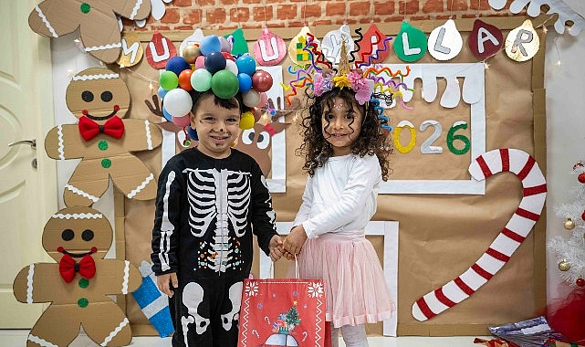 Bornovalı Miniklerin Yeni Yıl Coşkusu Çocuk Oyun Merkezlerinde Yaşandı