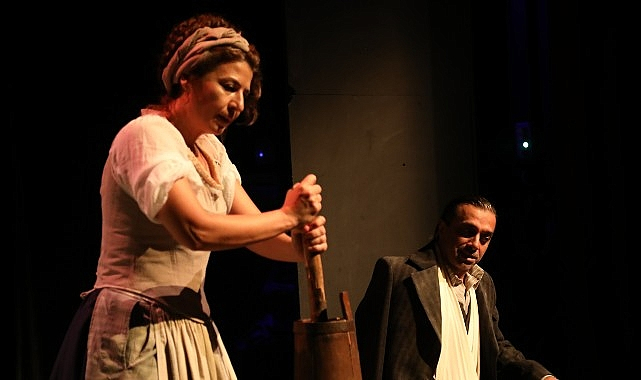 İBB Şehir Tiyatroları’nın “Gök Kubbe” Oyunu Bahçelievler’de Sahnelenecek