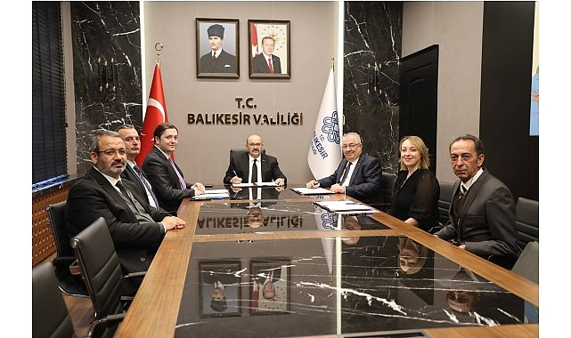 Edremit'e üç yeni Aile Sağlığı Merkezi kazandırılıyor.