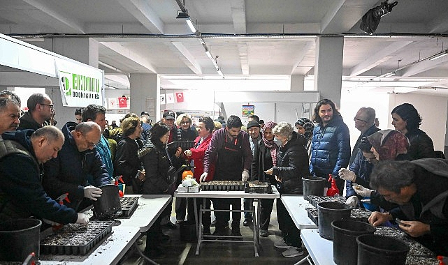 Yerel tohumlar Bornova'da geleceğe umut oluyor