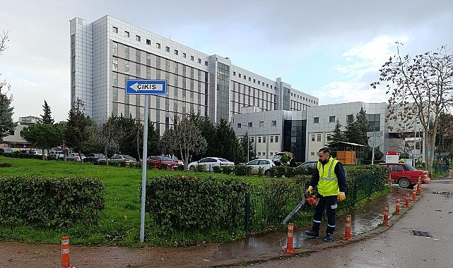 Hastane bahçeleri Büyükşehir'le daha güzel