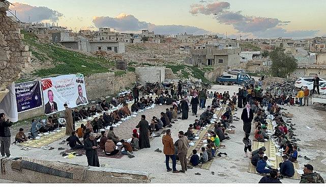 Konya Büyükşehir Suriye'nin 3 Şehrinde İftar Sofraları Kuruyor