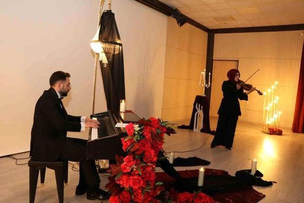 Oltu'da Düzenlenen Piyano Resitali Büyük Beğeni Topladı