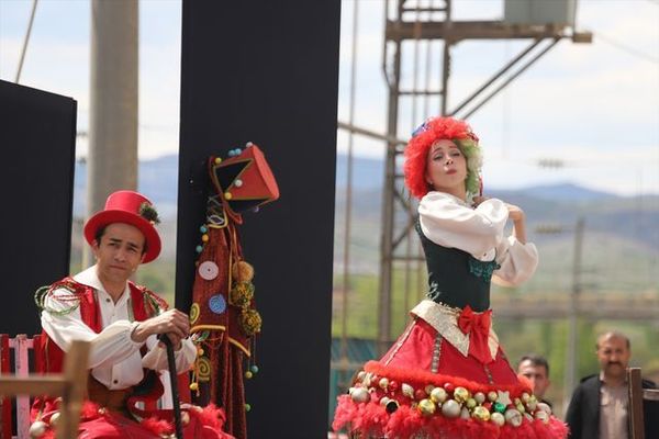 Tiyatro Treni Hekimhan’da Ücretsiz Gösterilerle Sanatseverlerle Buluştu