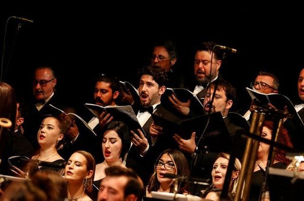 Mersin Kültür Yolu Festivali'nde 'Carmina Burana' Sahnelendi